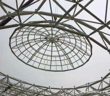 鋼結構網(wǎng)架的諸多優(yōu)點